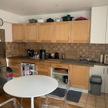 Beautiful 2 Bedroom With All Comforts
